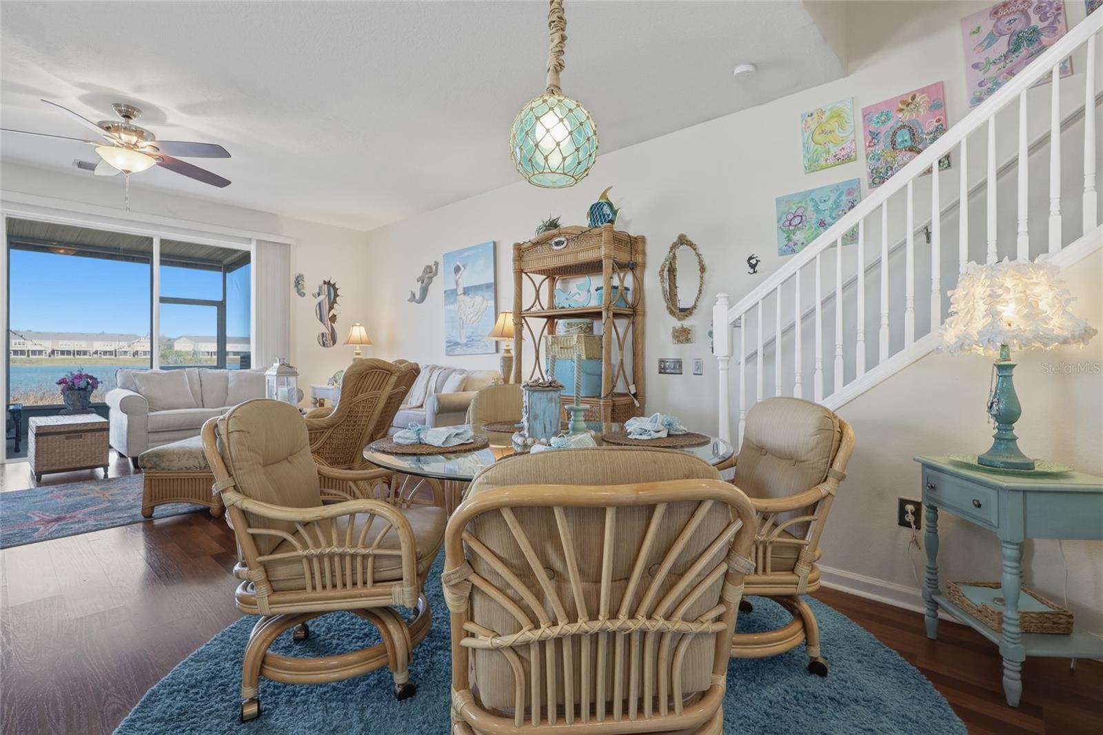 Listing photo id 10 for 4949 Pond Ridge Drive