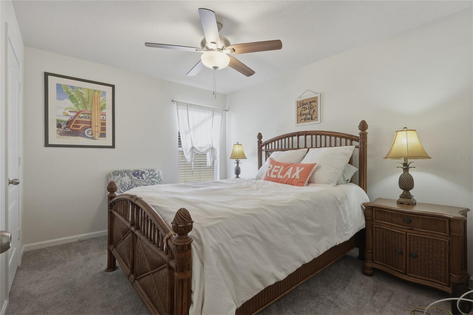 Listing photo id 19 for 4949 Pond Ridge Drive