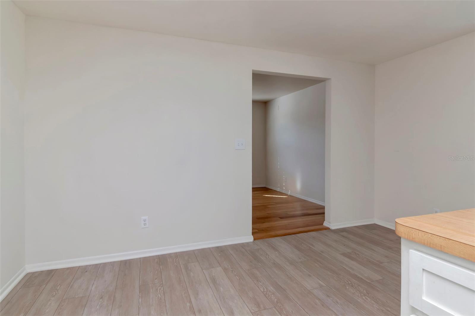 Image 28 of 55 For 3305 56th Avenue N