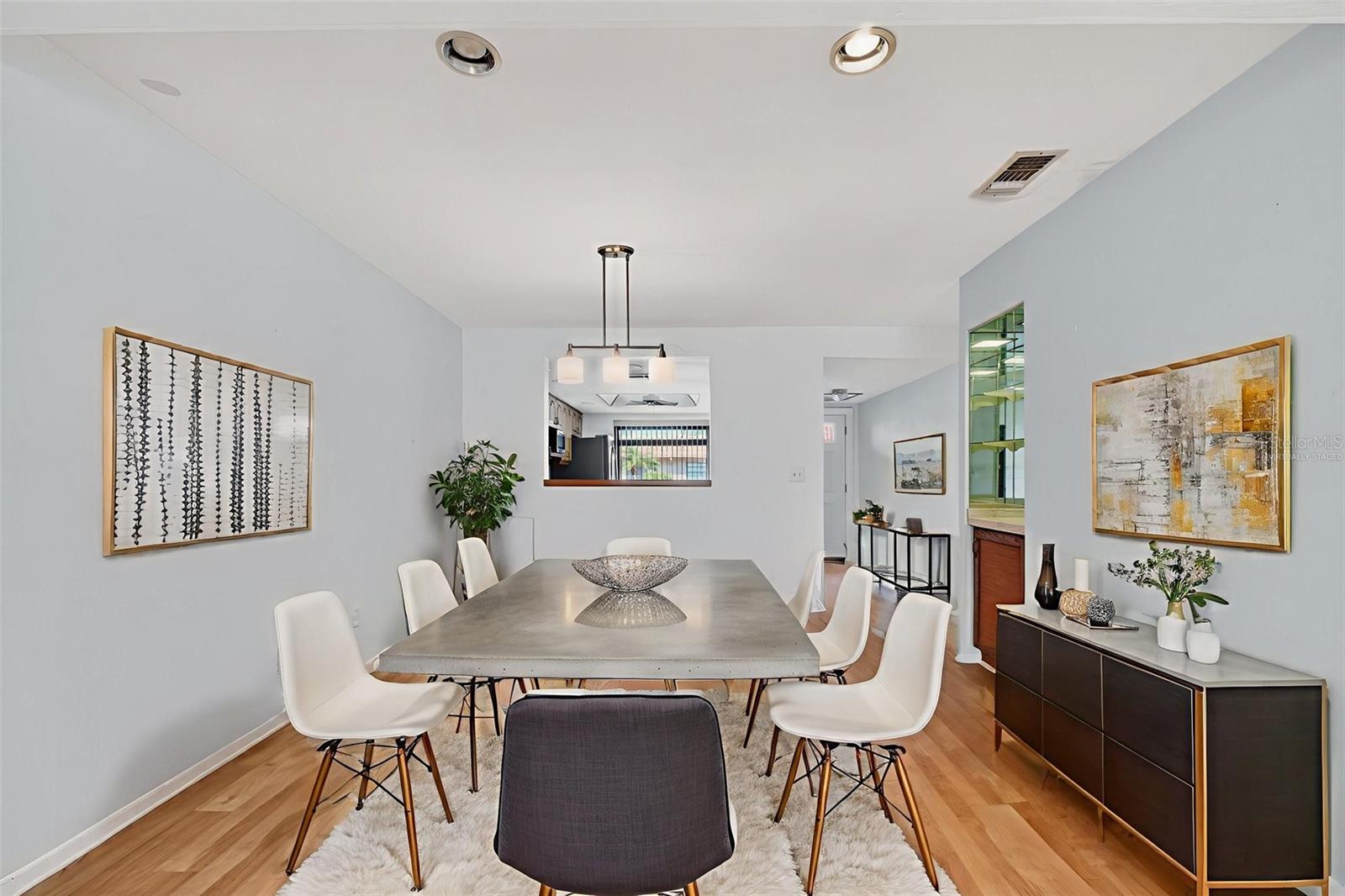 Image 18 of 74 For 19029 Us Highway 19 N 18f