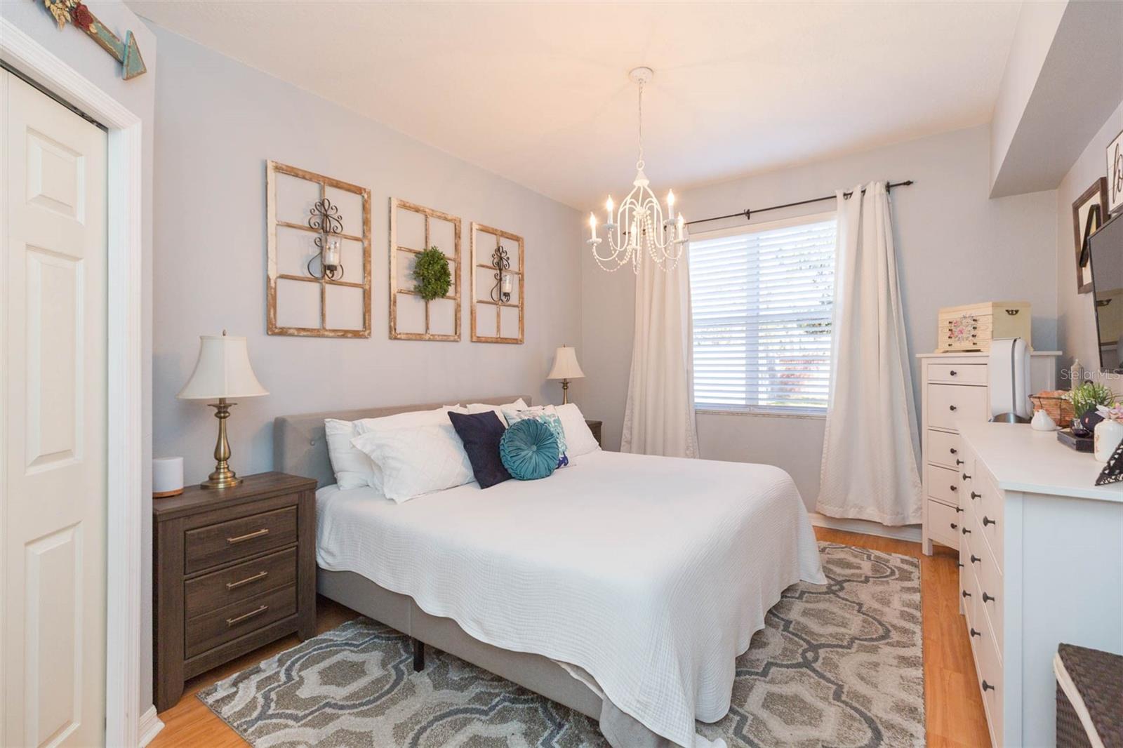 Image 20 of 51 For 7007 Potomac Circle