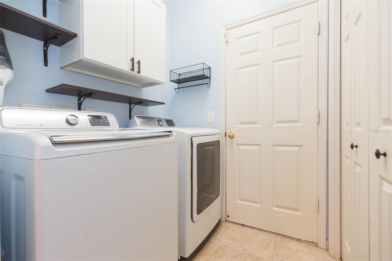 Image 33 of 51 For 7007 Potomac Circle