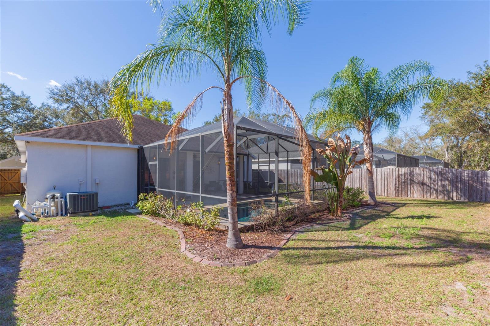 Image 39 of 51 For 7007 Potomac Circle