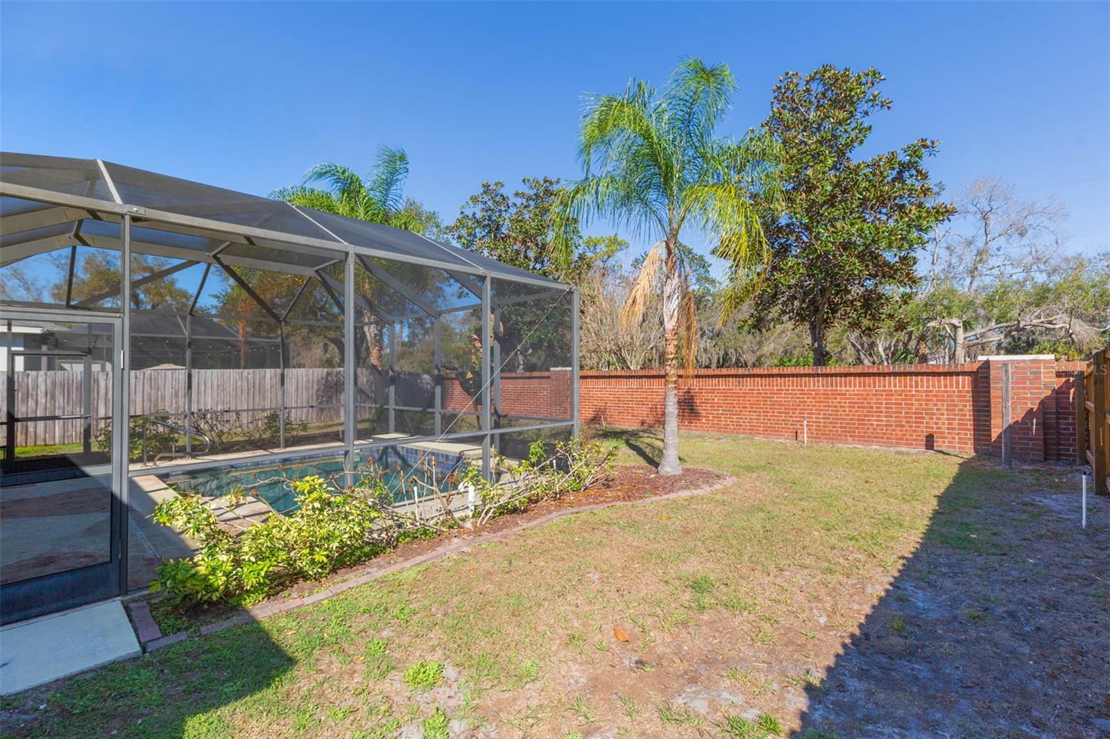 Image 40 of 51 For 7007 Potomac Circle