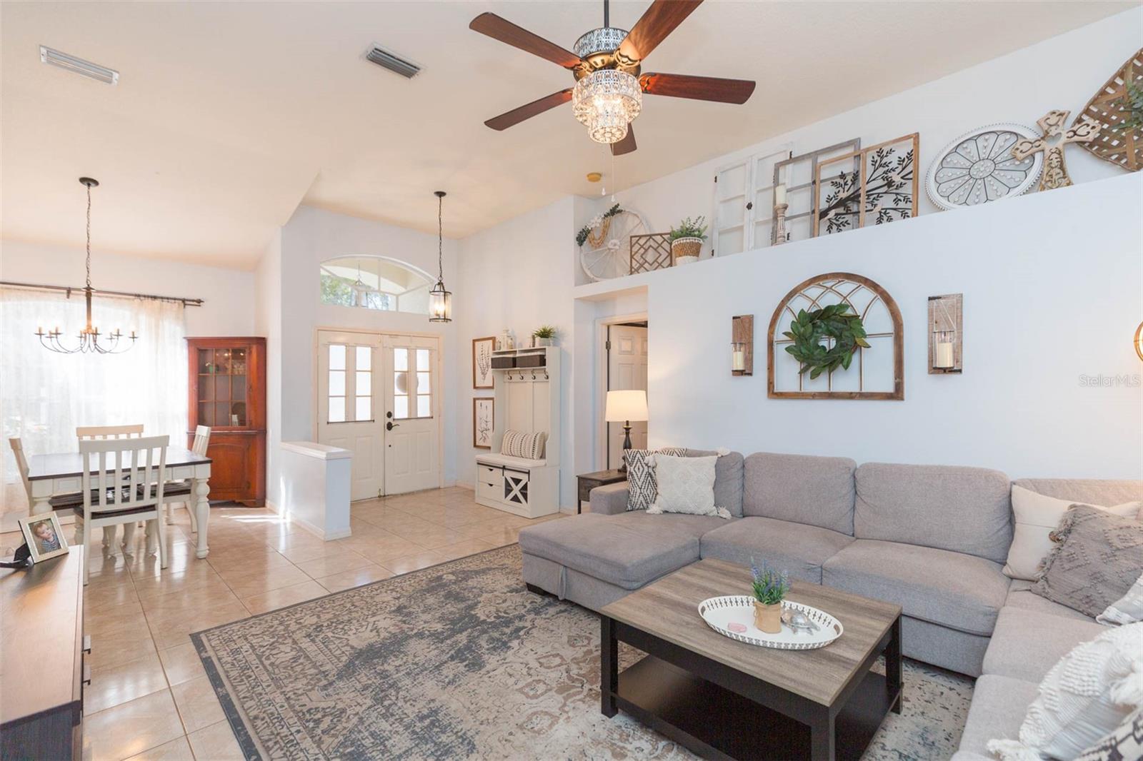 Image 8 of 51 For 7007 Potomac Circle