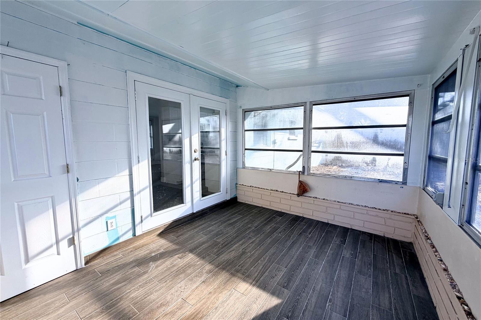 Image 14 of 18 For 11960 79th Avenue