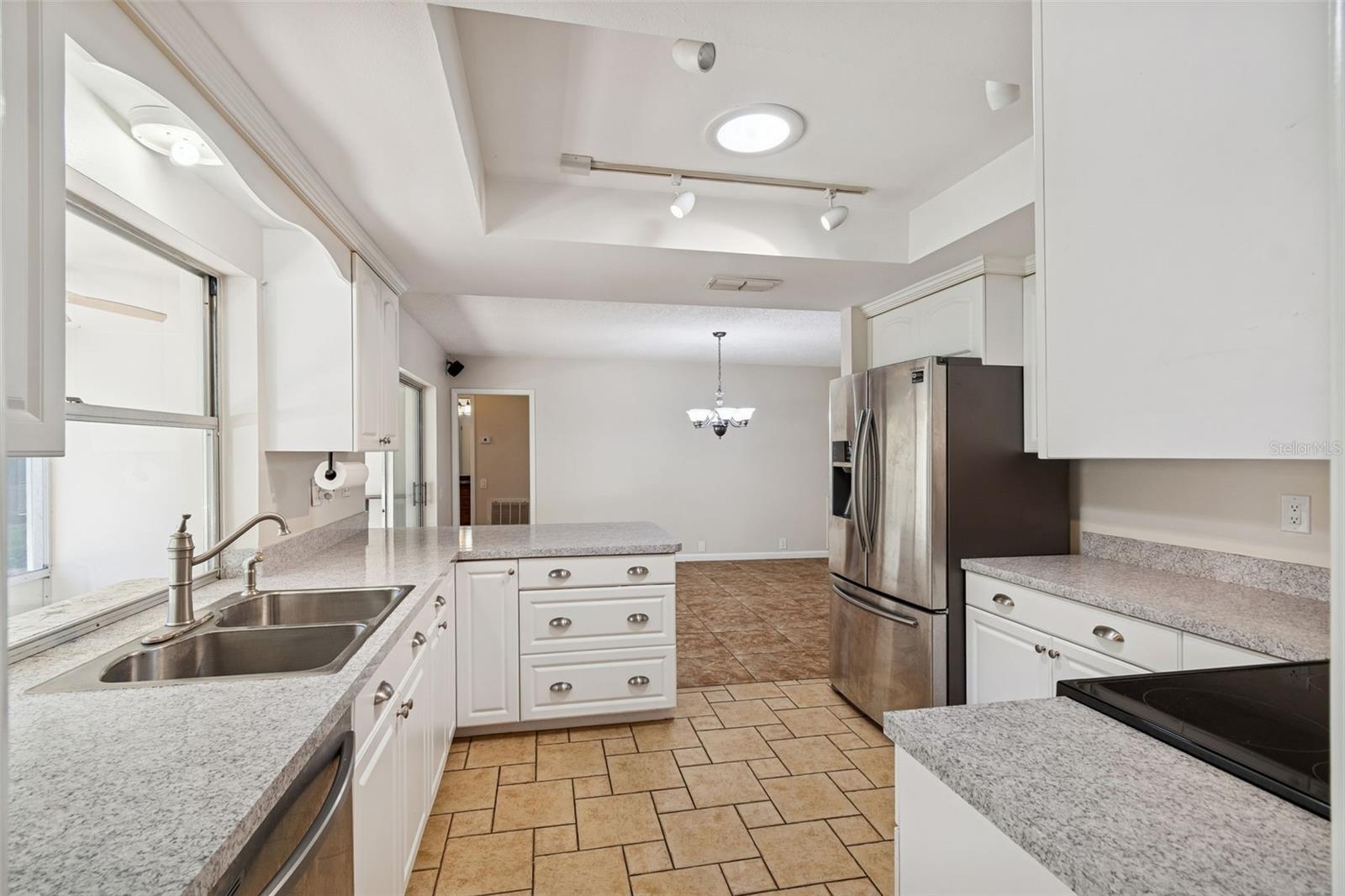 Image 20 of 74 For 9930 Nicklaus Drive