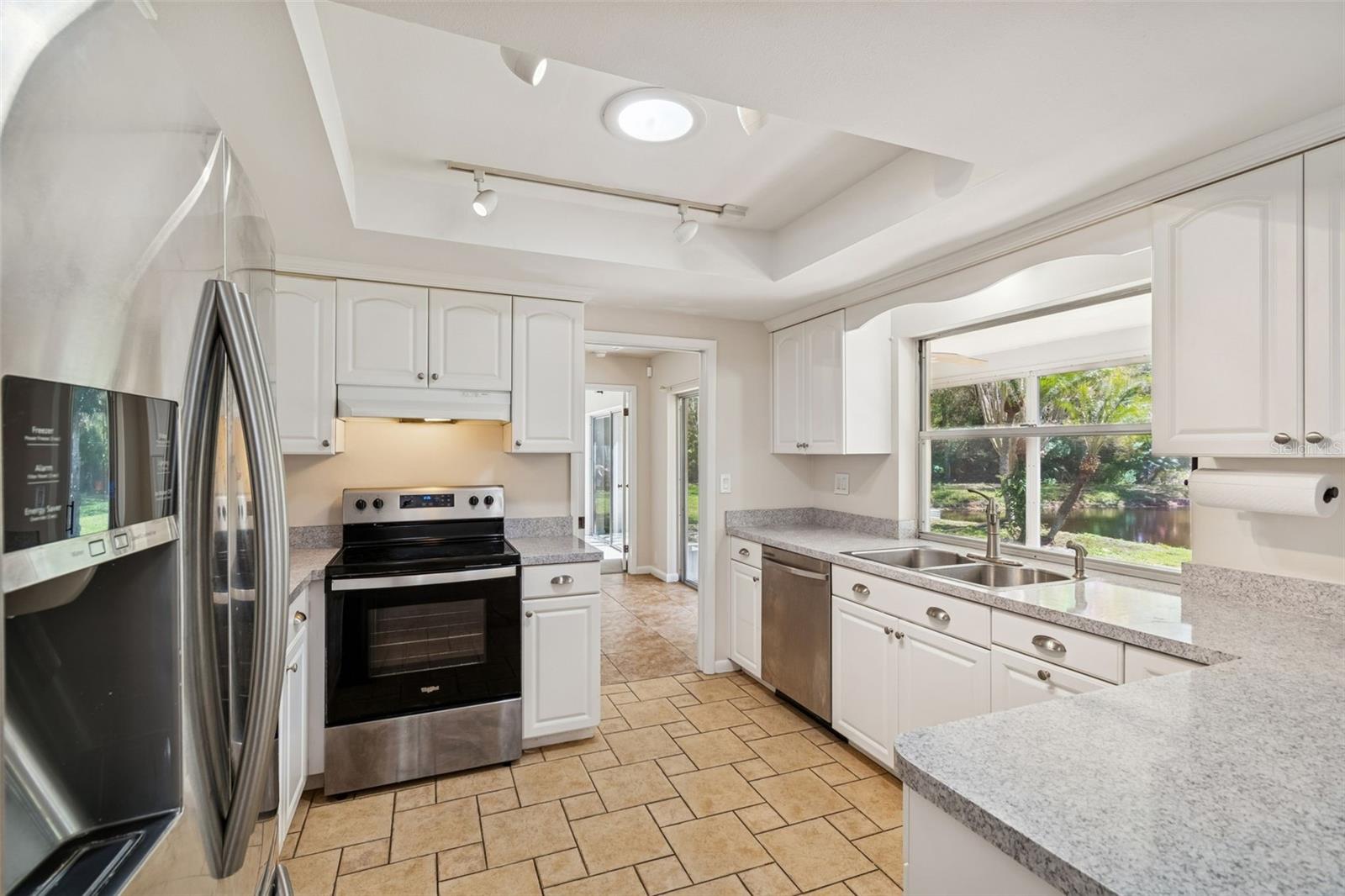 Image 24 of 74 For 9930 Nicklaus Drive