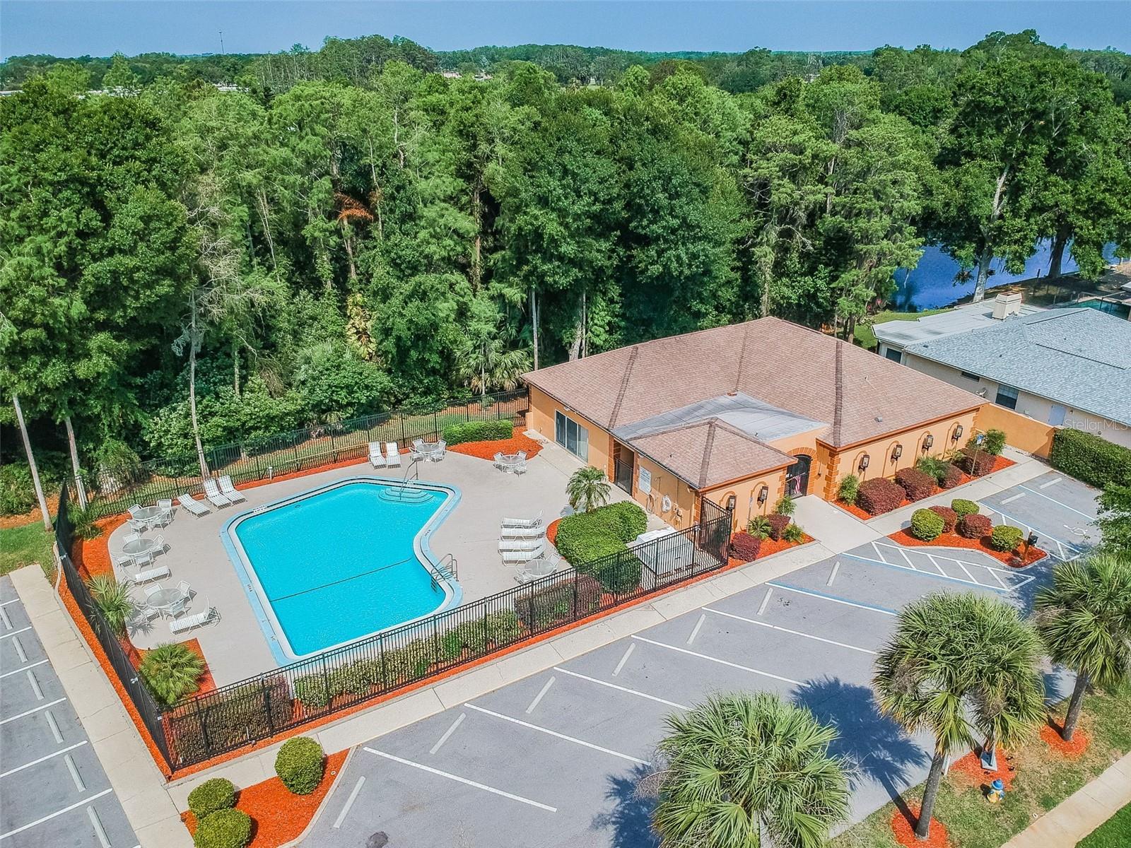 Image 73 of 74 For 9930 Nicklaus Drive