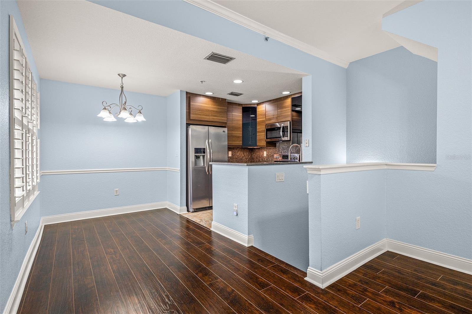 Image 4 of 24 For 109 Bradford Beach Court 109