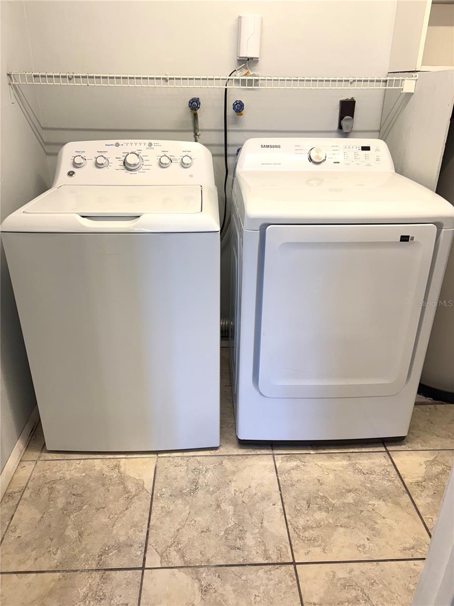 Image 14 of 27 For 1060 41st Street N