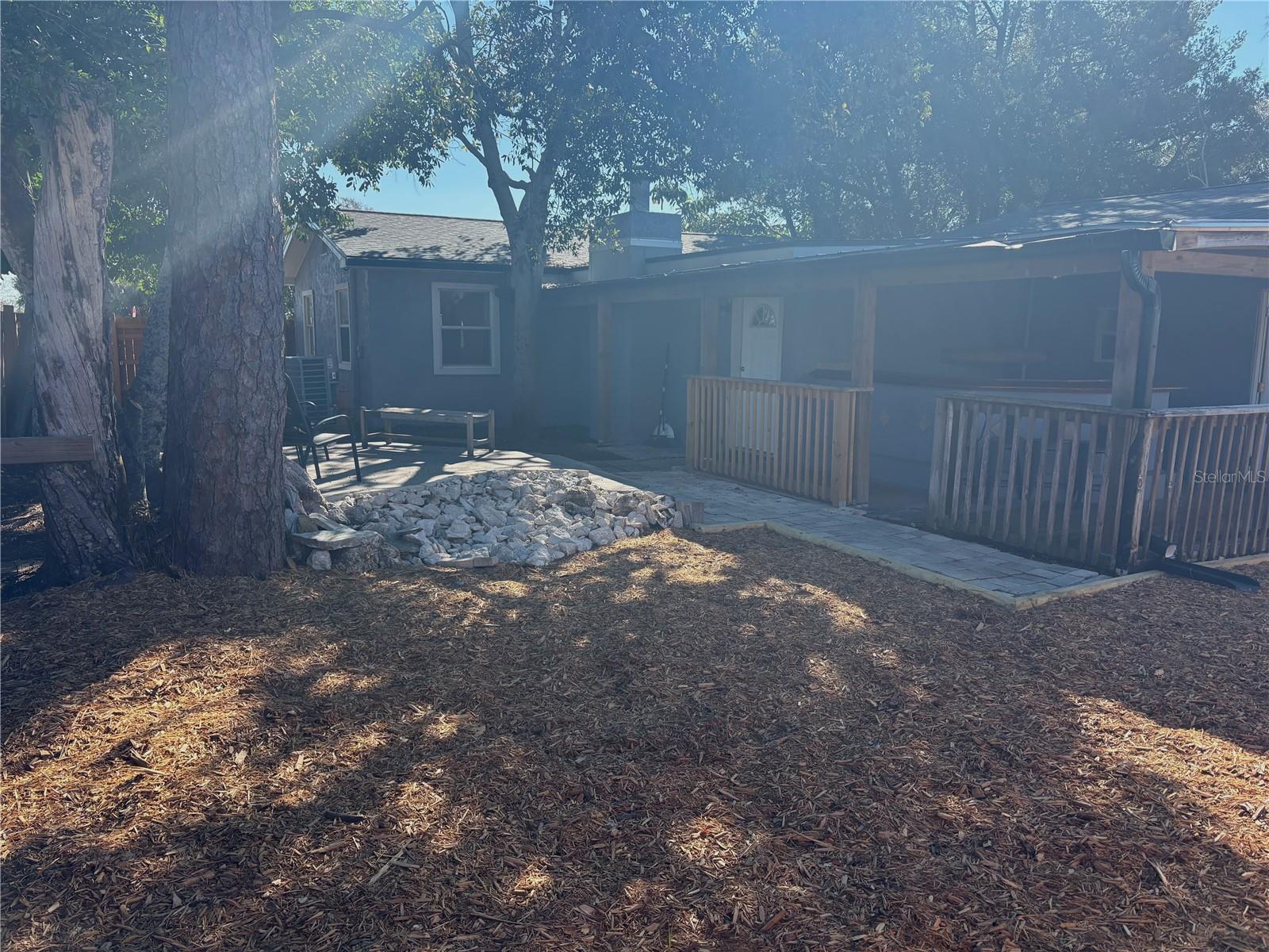 Image 23 of 27 For 1060 41st Street N