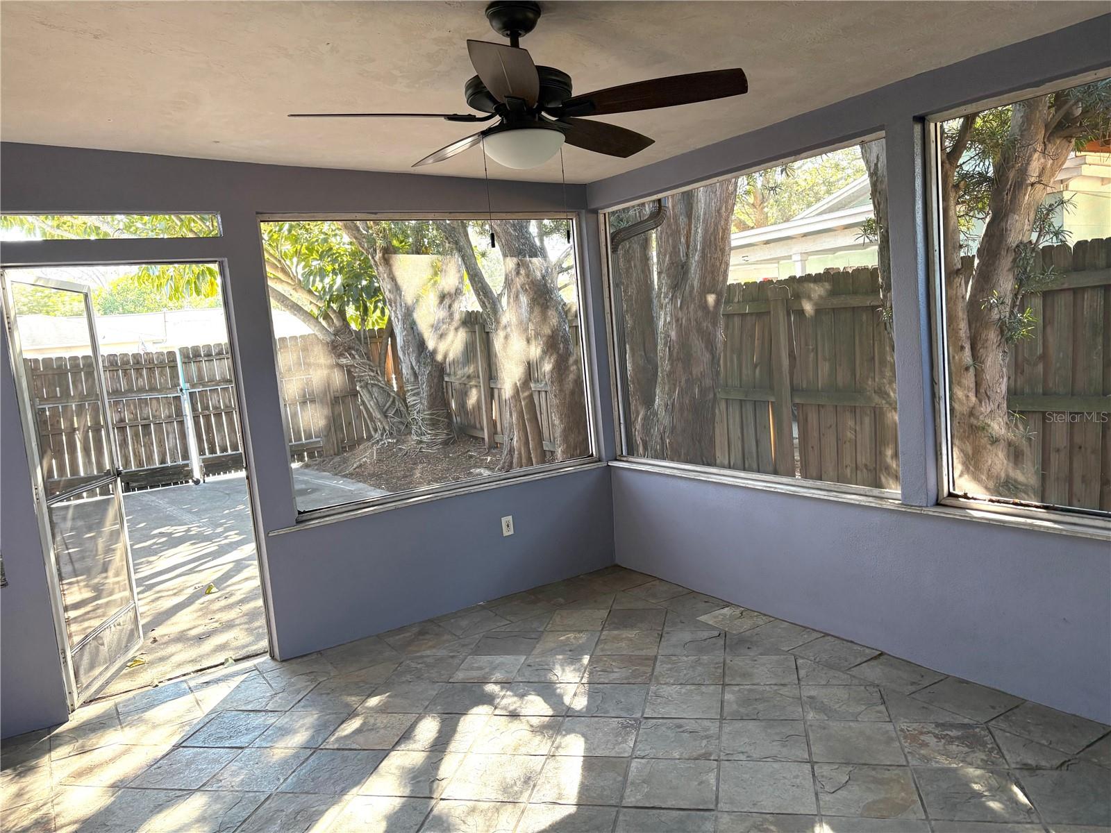 Image 25 of 27 For 1060 41st Street N