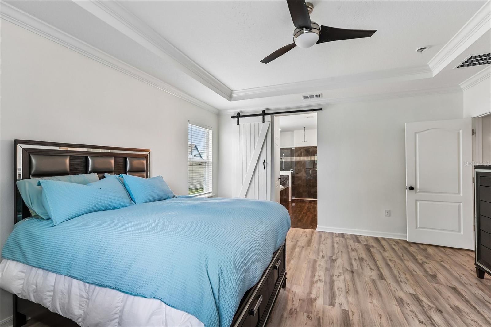 Image 12 of 39 For 8245 Olive Brook Drive