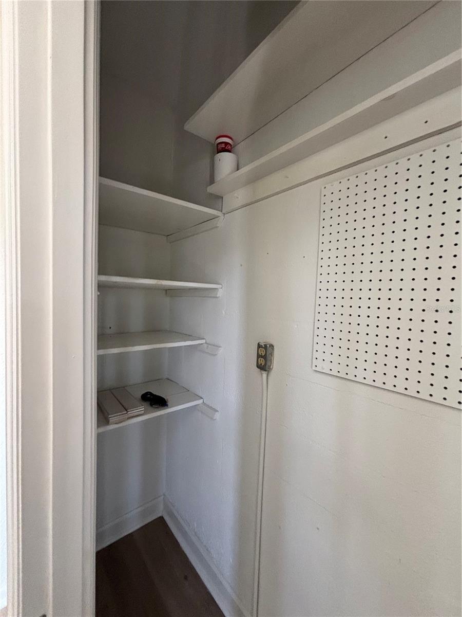 Image 24 of 54 For 1893 Shore Drive S 114