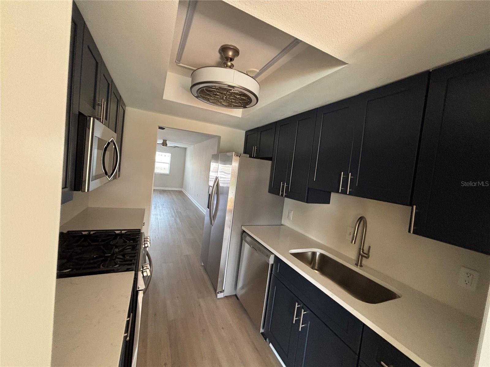 Image 5 of 54 For 1893 Shore Drive S 114