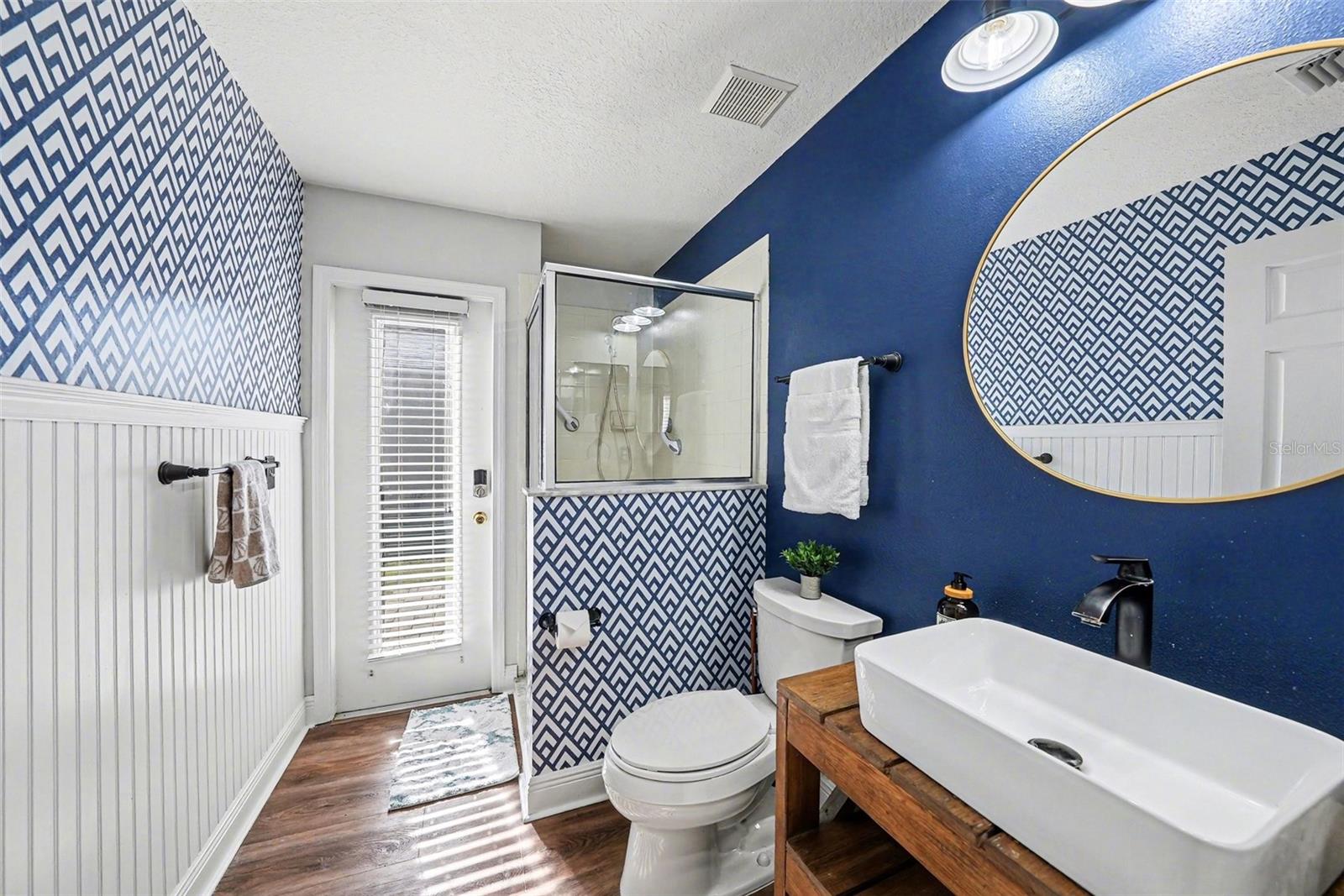 Listing photo id 11 for 5128 Hartwell Loop