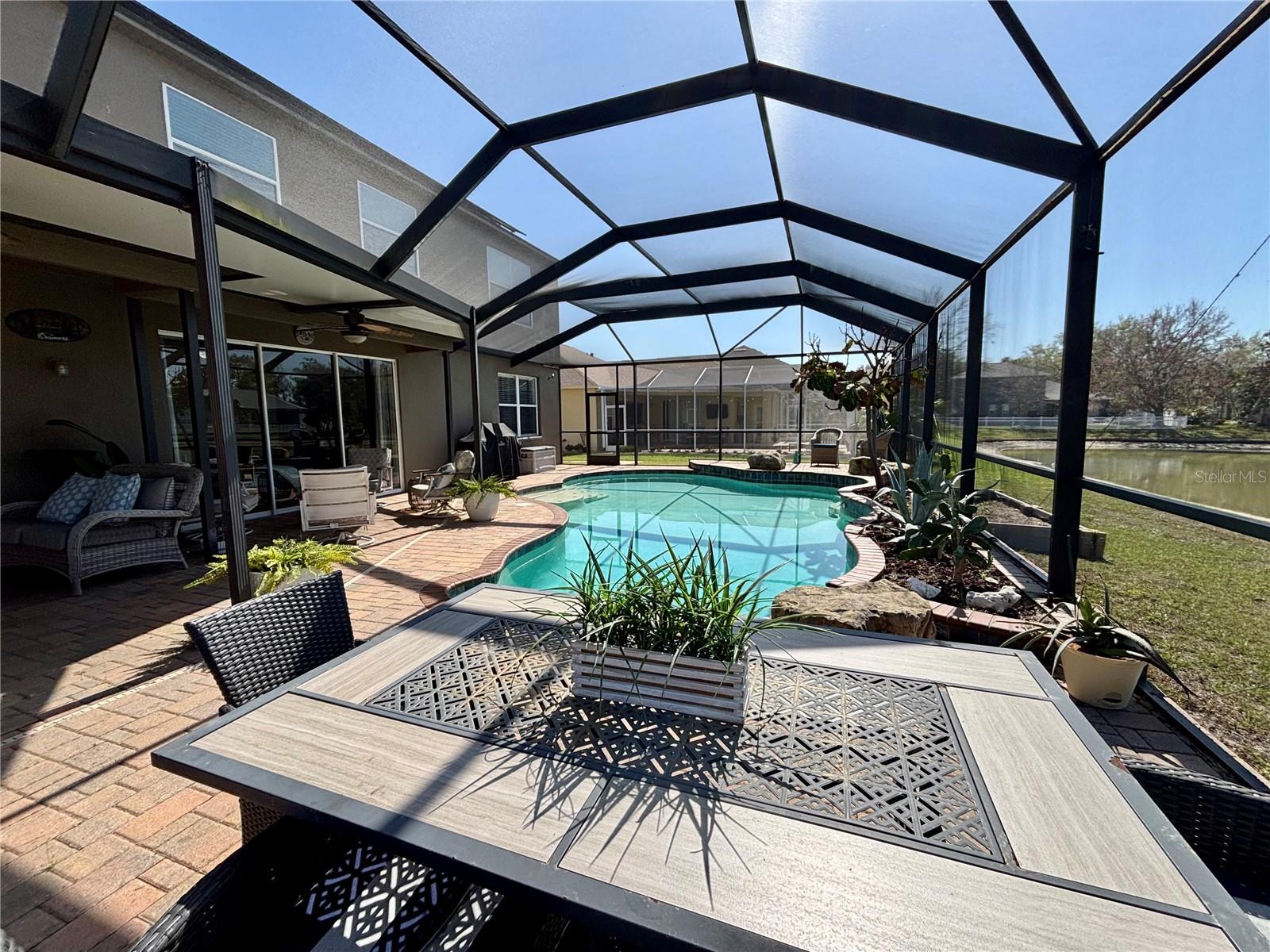 Listing photo id 0 for 5128 Hartwell Loop