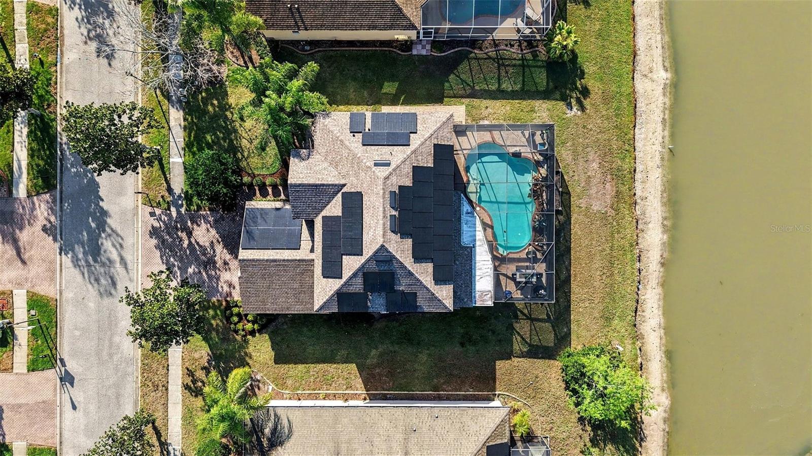 Listing photo id 1 for 5128 Hartwell Loop