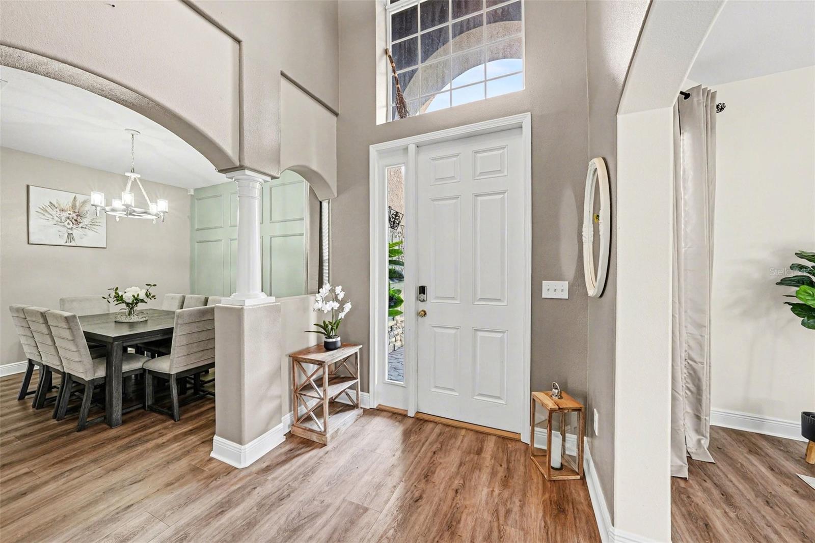 Listing photo id 5 for 5128 Hartwell Loop