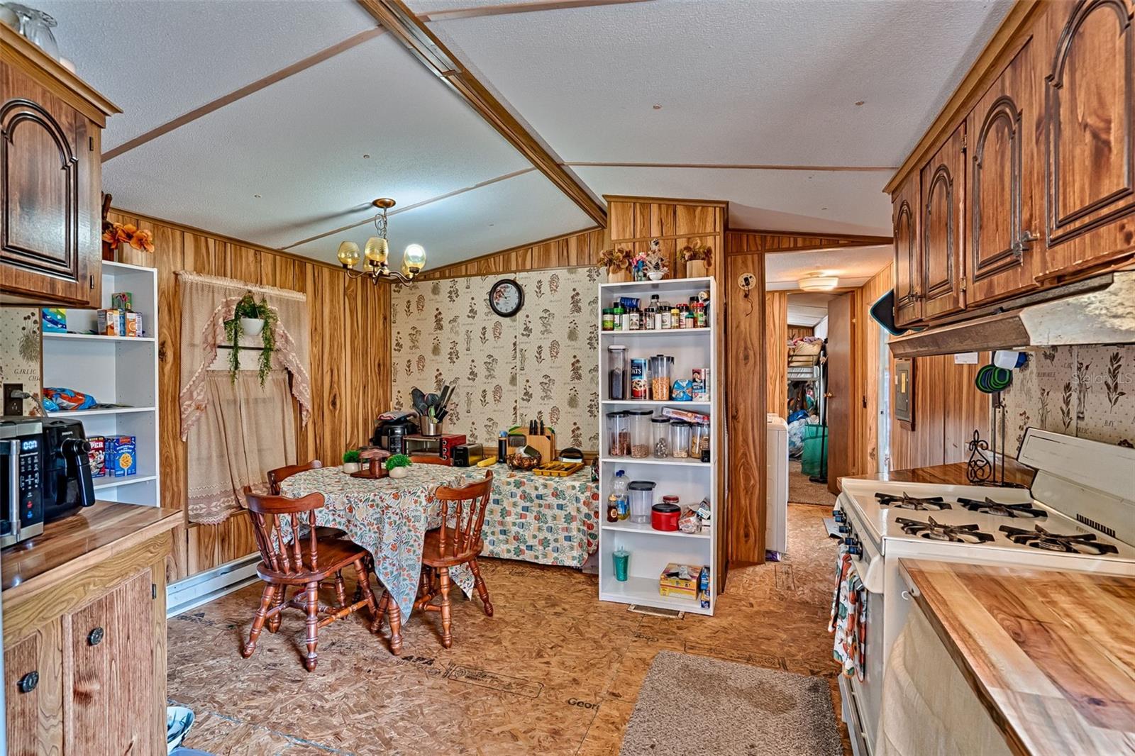 Image 16 of 37 For 630 136th Avenue