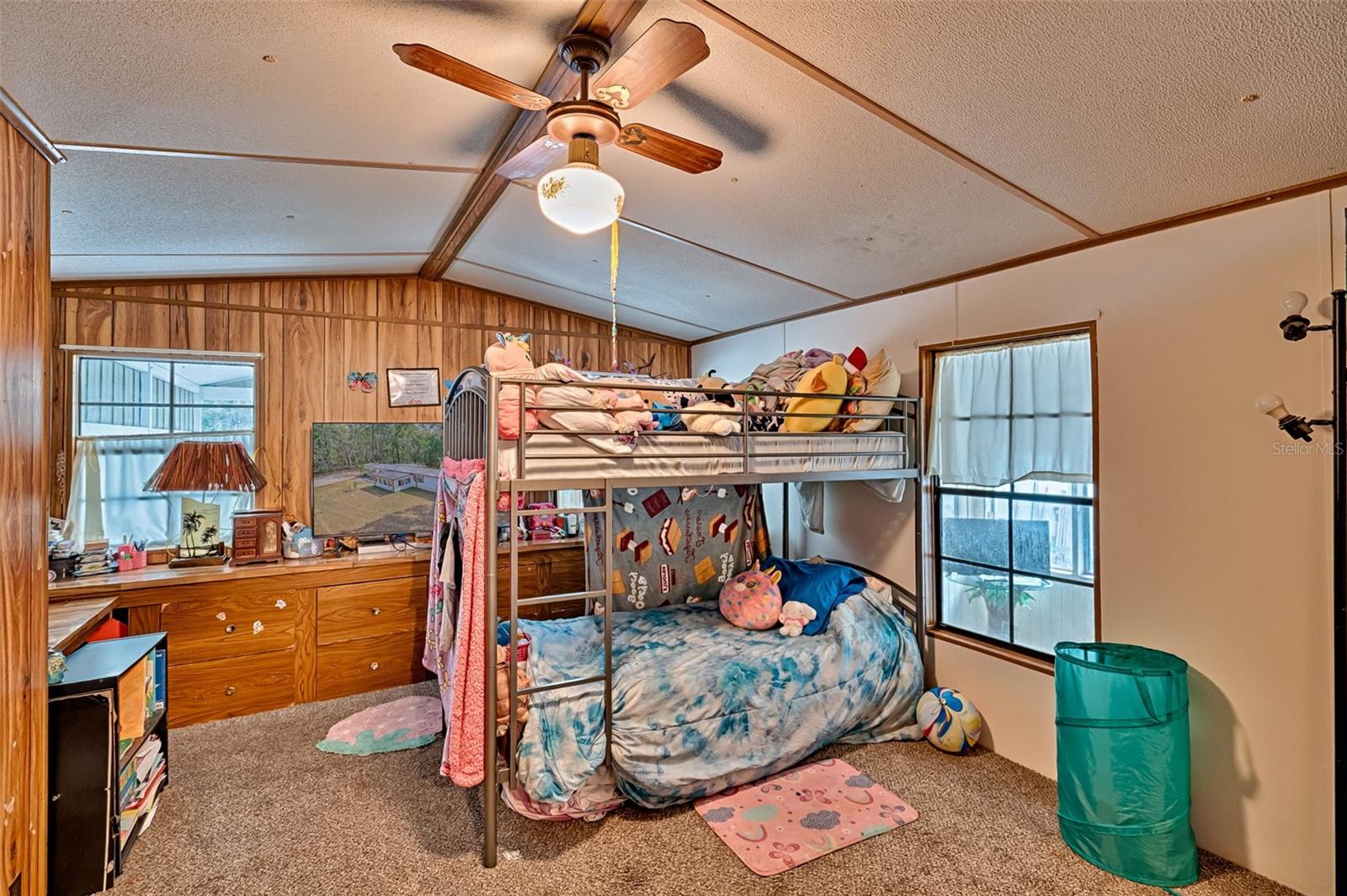 Image 21 of 37 For 630 136th Avenue