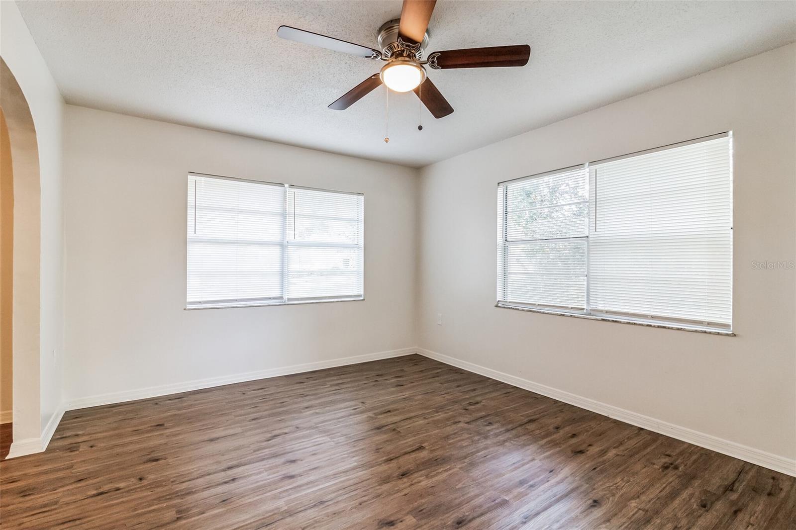 Image 10 of 19 For 6205 Seneca Street