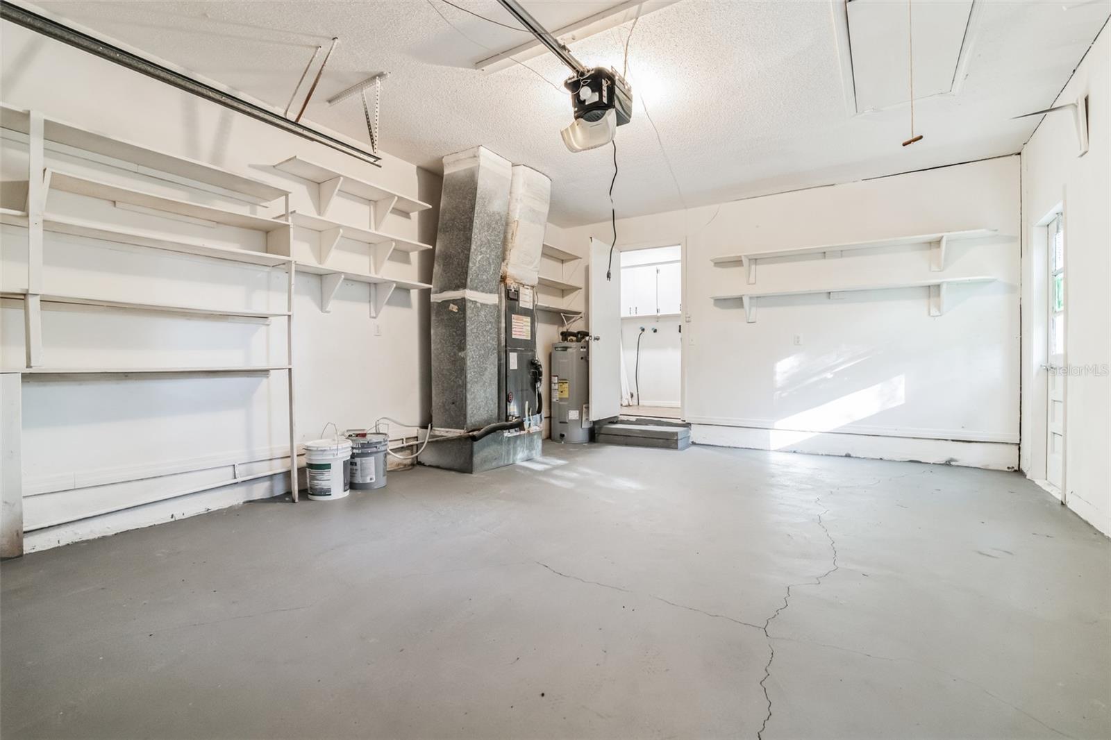 Image 16 of 19 For 6205 Seneca Street