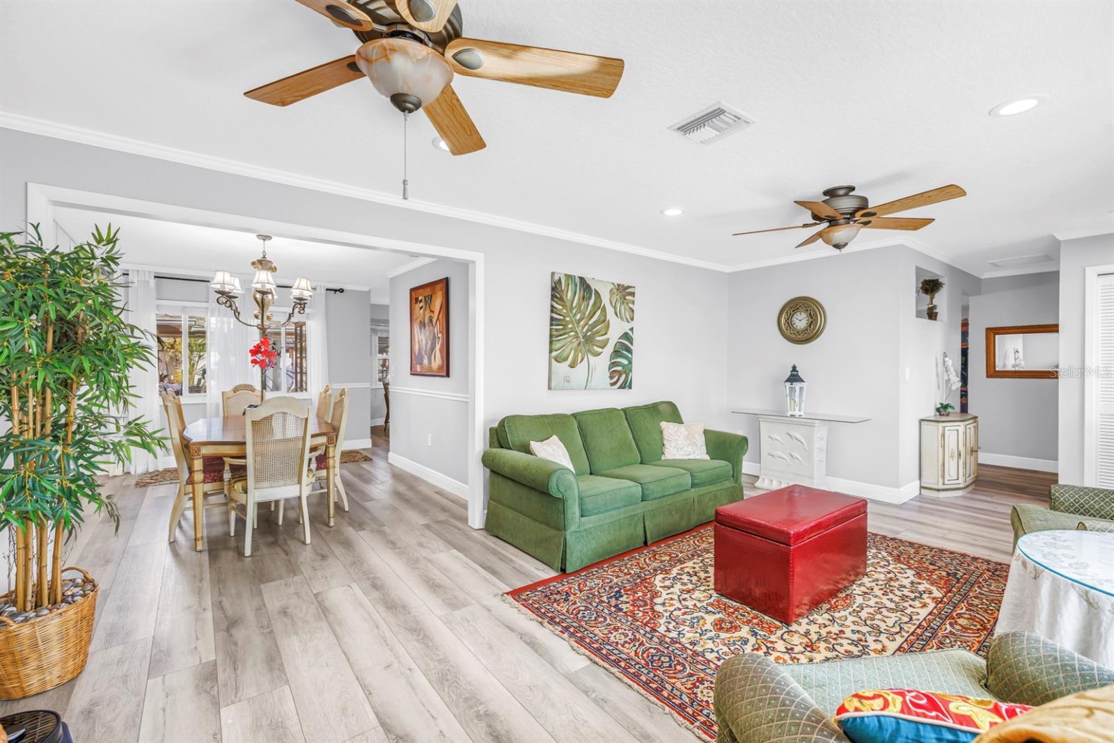 Image 10 of 62 For 10761 125th Avenue