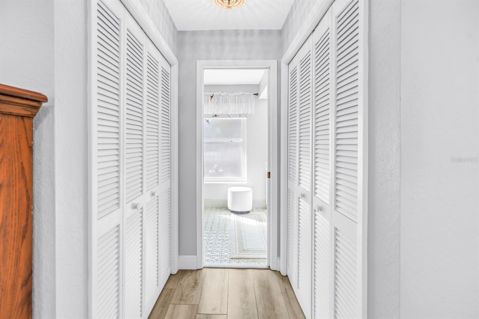 Image 25 of 62 For 10761 125th Avenue