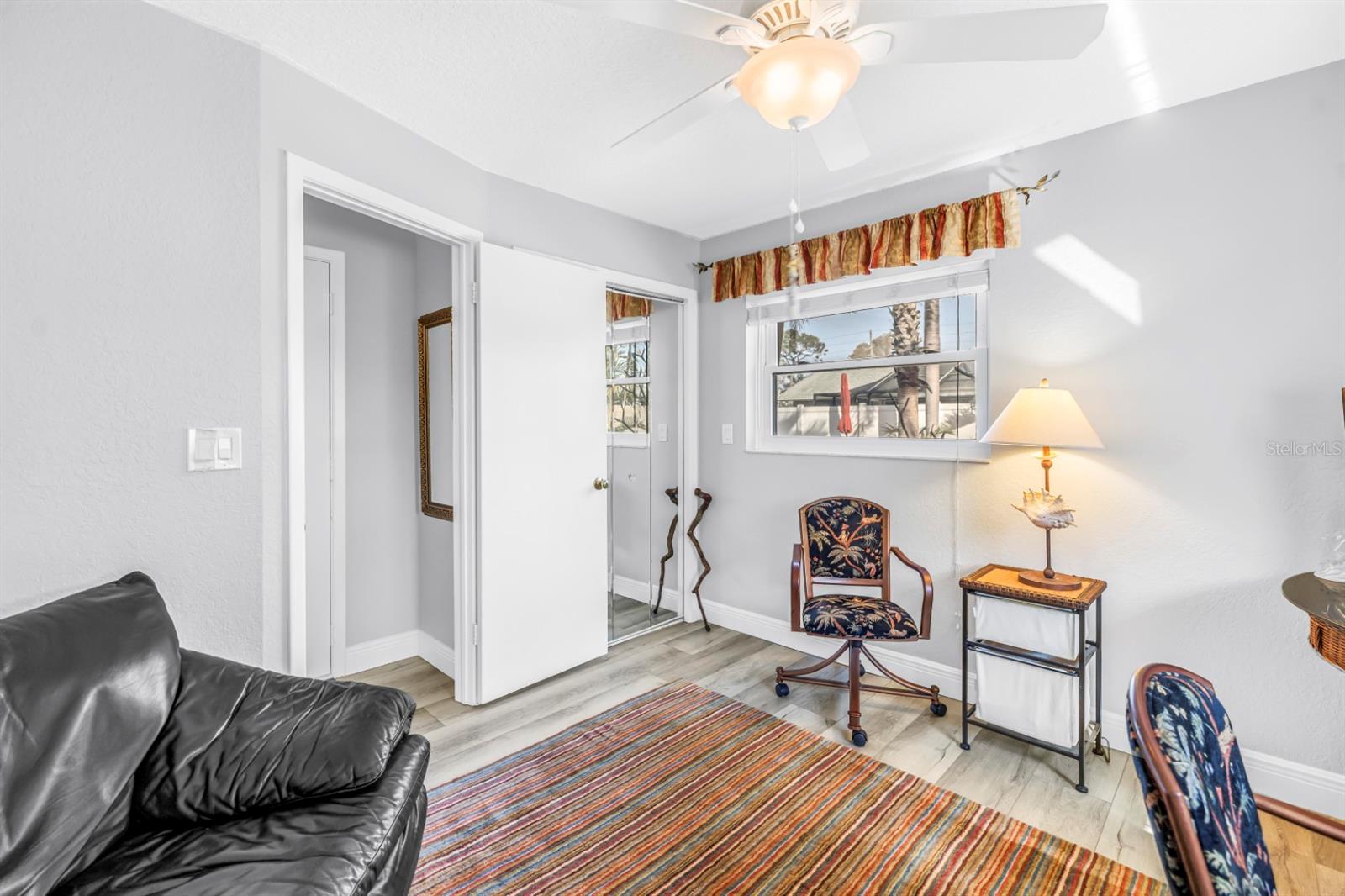 Image 30 of 62 For 10761 125th Avenue