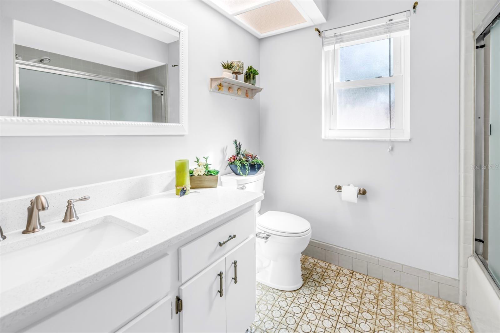 Image 32 of 62 For 10761 125th Avenue