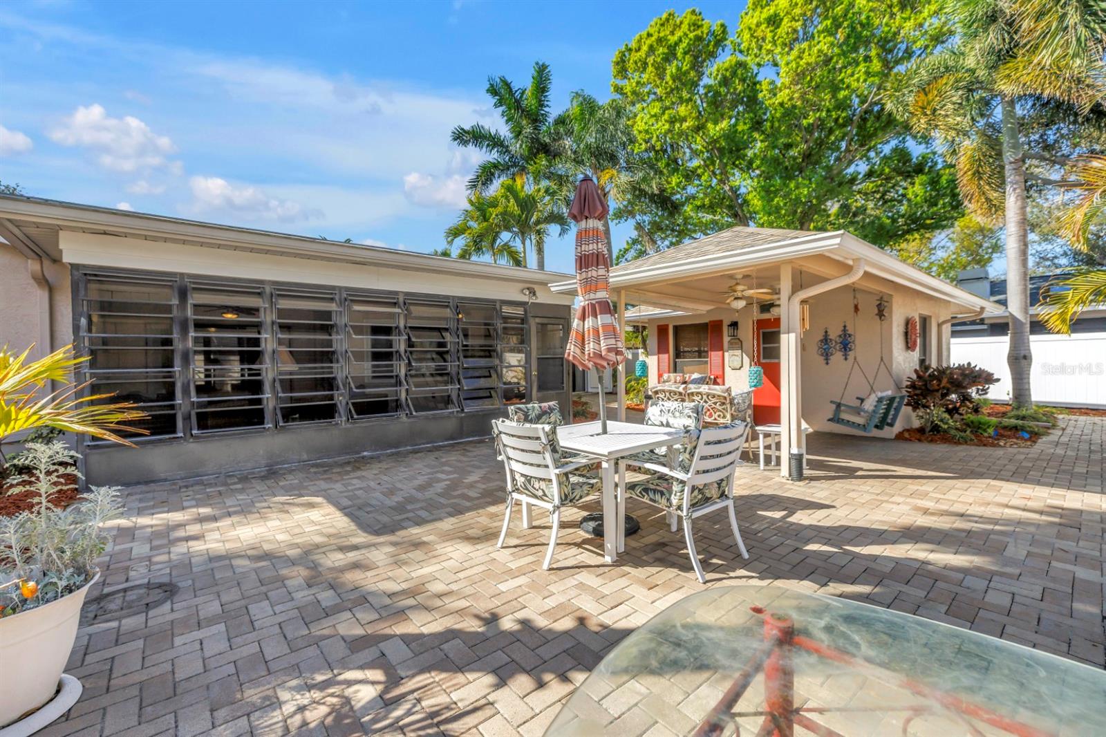 Image 44 of 62 For 10761 125th Avenue