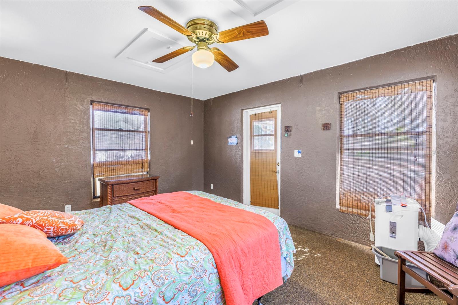 Image 51 of 62 For 10761 125th Avenue