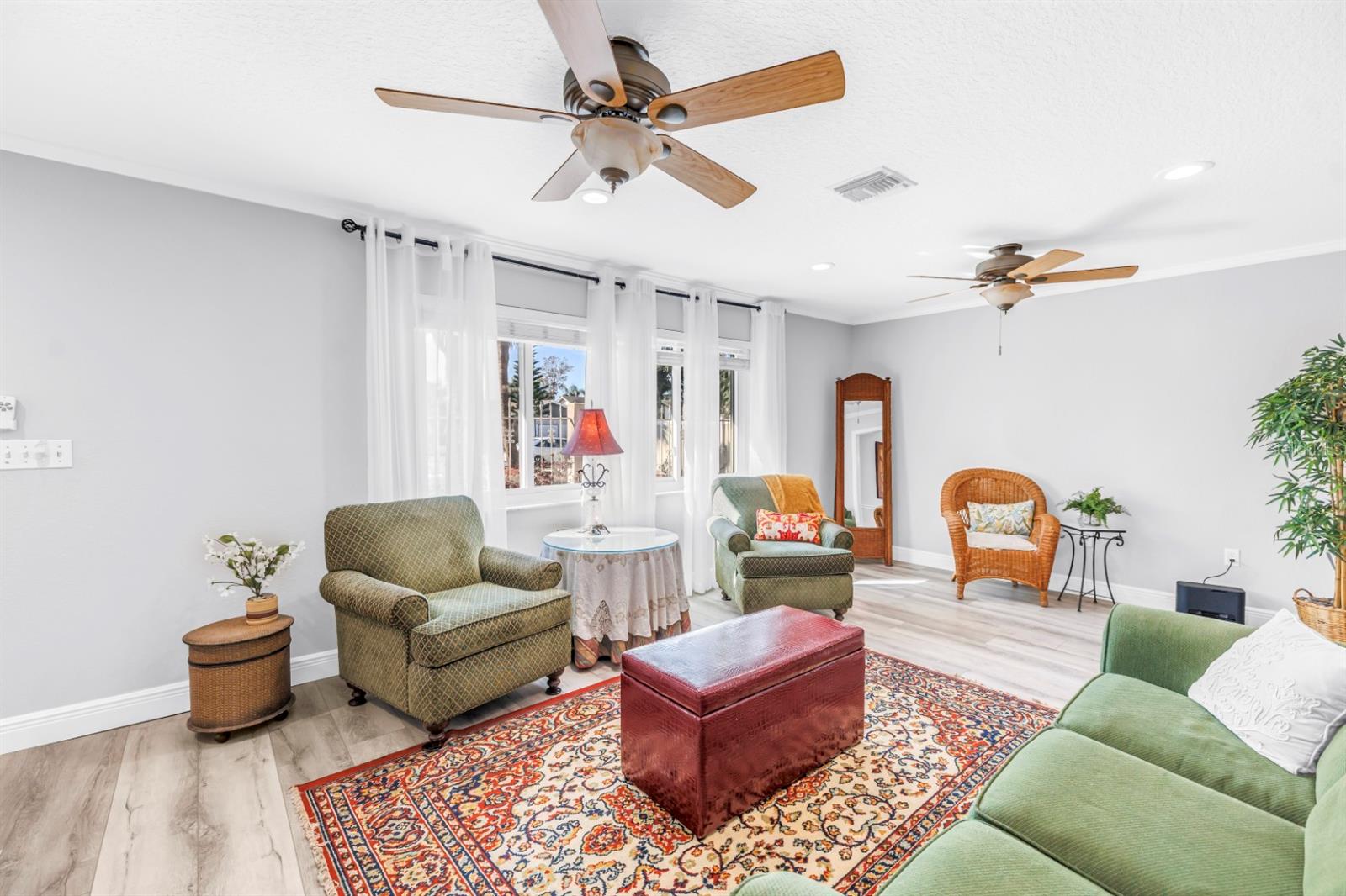 Image 9 of 62 For 10761 125th Avenue