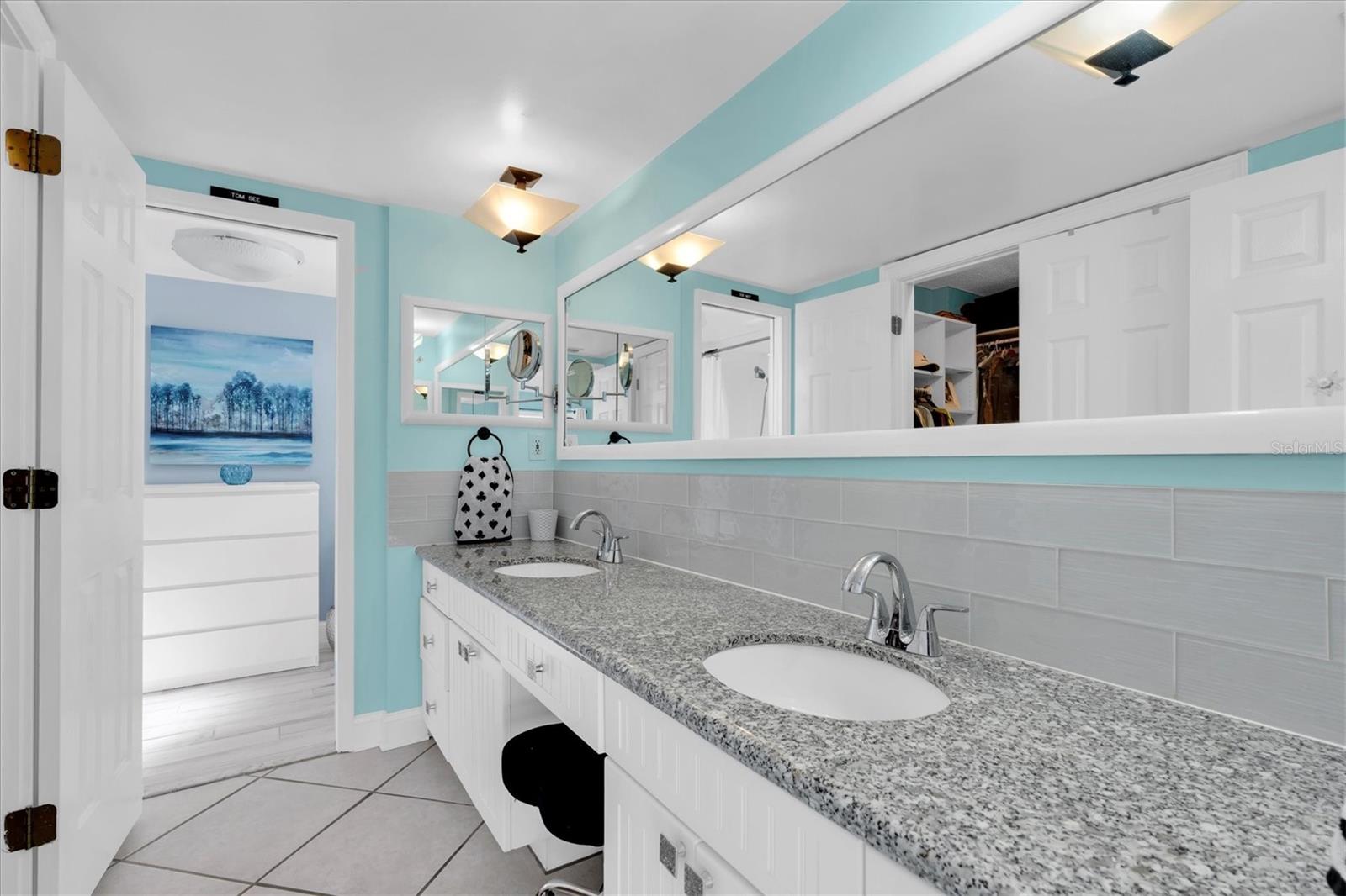 Image 20 of 60 For 1847 Shore Drive S 419