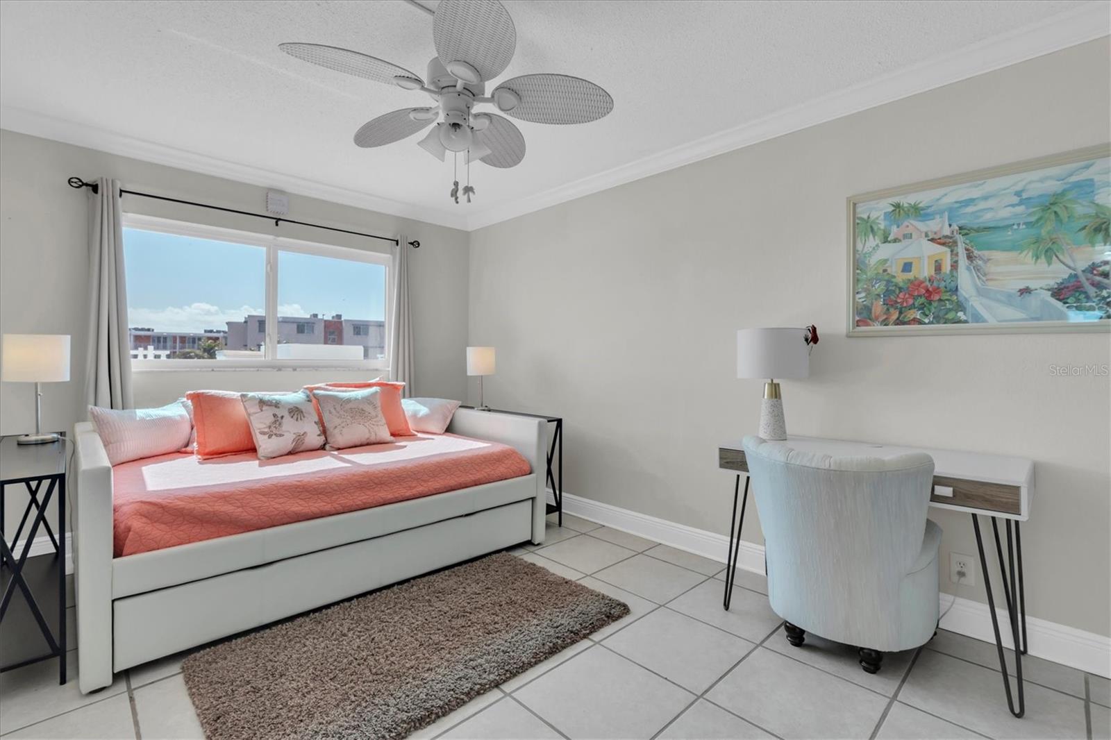 Image 22 of 60 For 1847 Shore Drive S 419