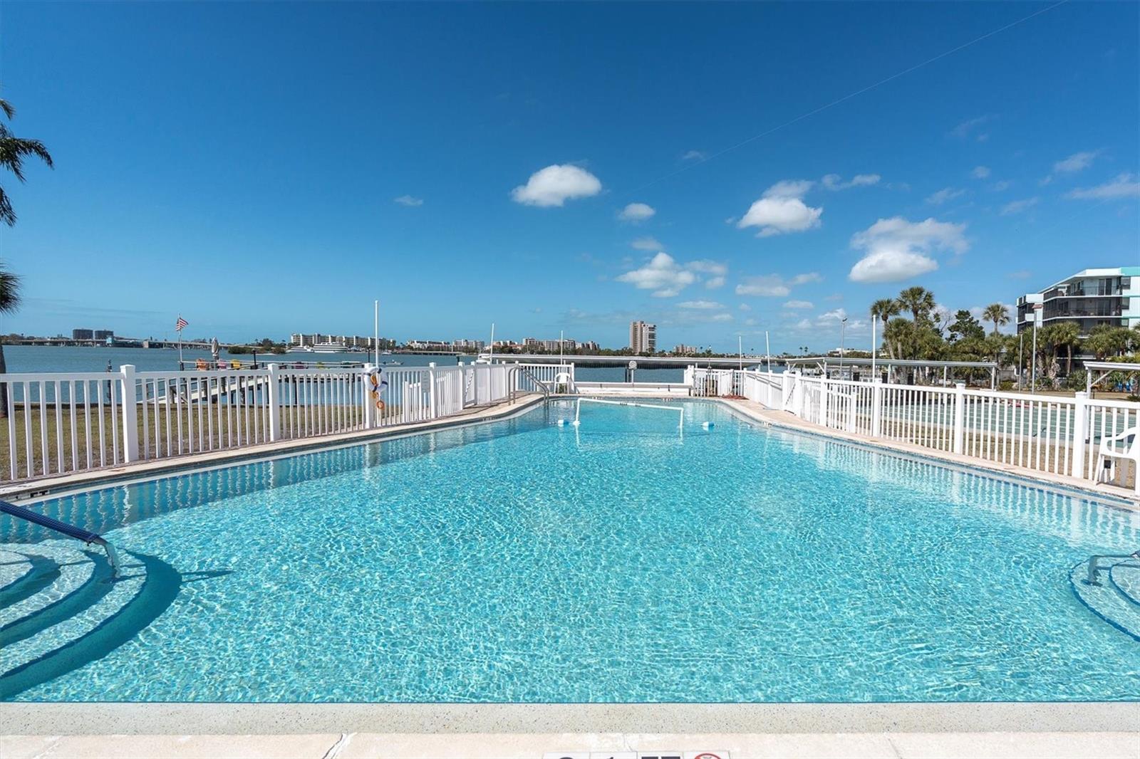 Image 44 of 60 For 1847 Shore Drive S 419