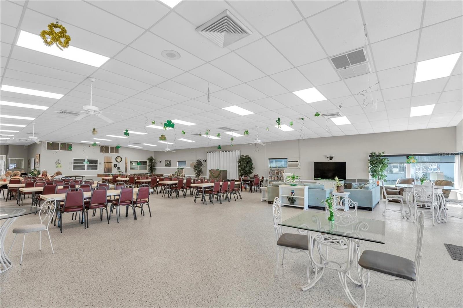 Image 55 of 60 For 1847 Shore Drive S 419