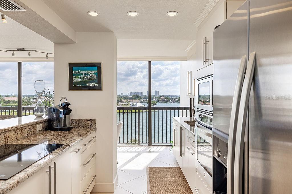 Image 16 of 54 For 9425 Blind Pass Road 508