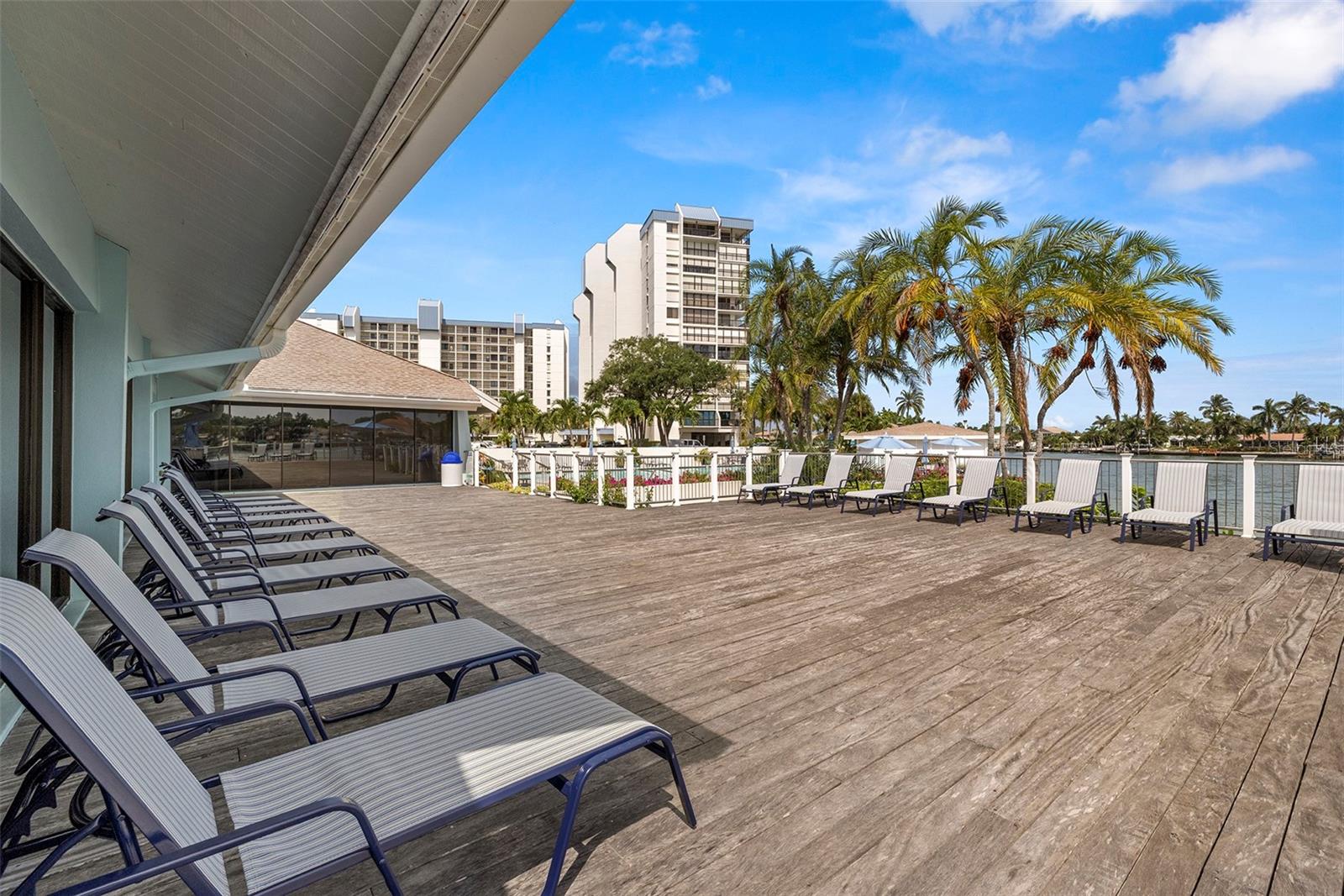 Image 35 of 54 For 9425 Blind Pass Road 508