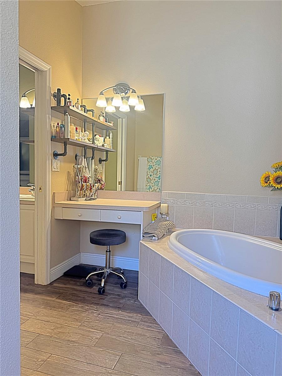 Image 23 of 68 For 1467 Watermill Circle