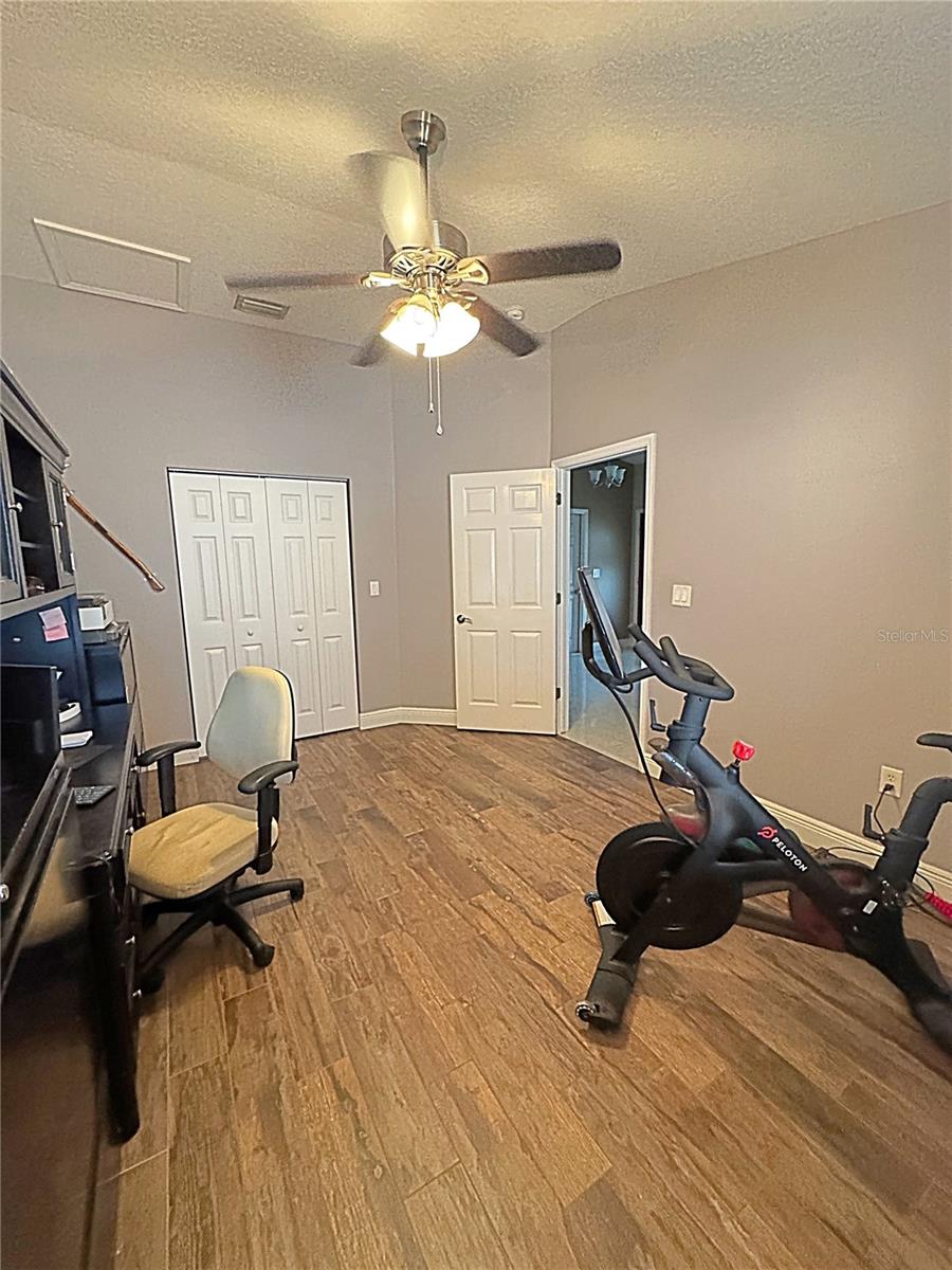 Image 40 of 68 For 1467 Watermill Circle