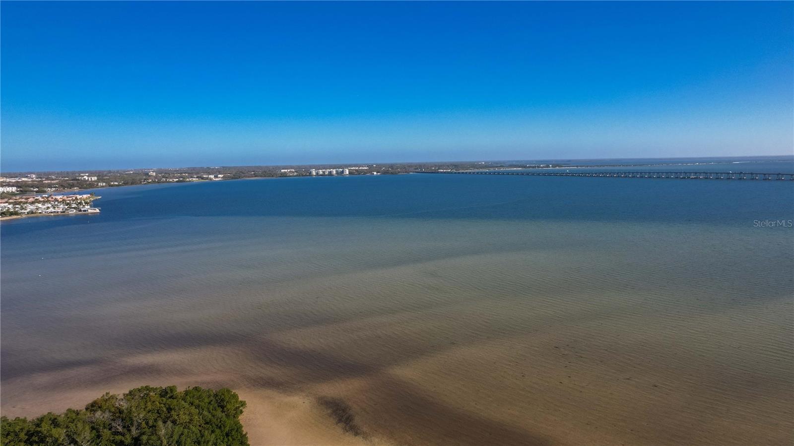 Image 88 of 100 For 2621 Cove Cay Drive 1003