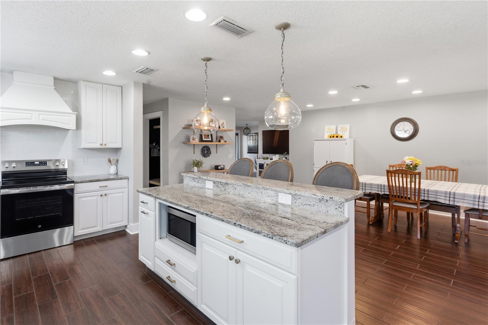 Image 10 of 35 For 1503 Tallahassee Drive