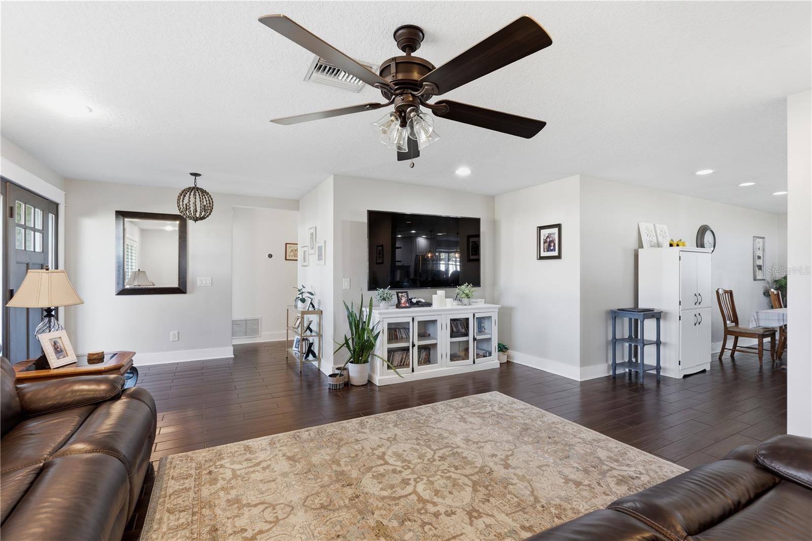 Image 6 of 35 For 1503 Tallahassee Drive