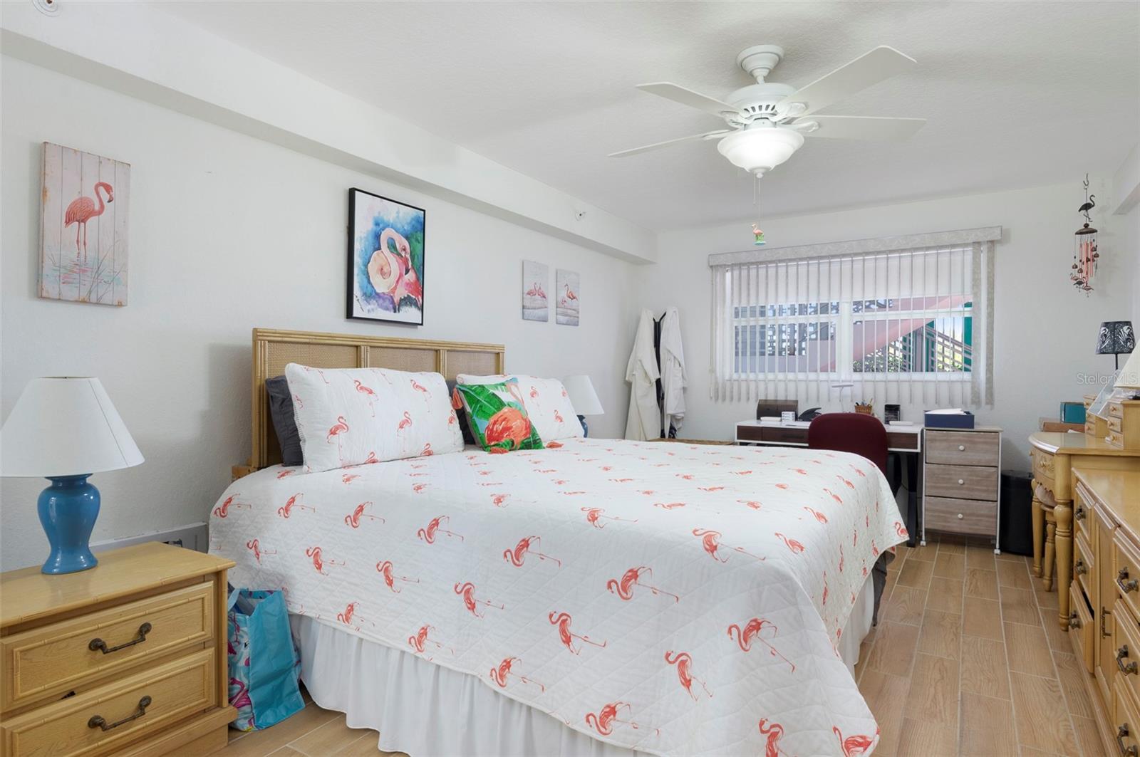 Listing photo id 12 for 1950 59th Avenue N 119