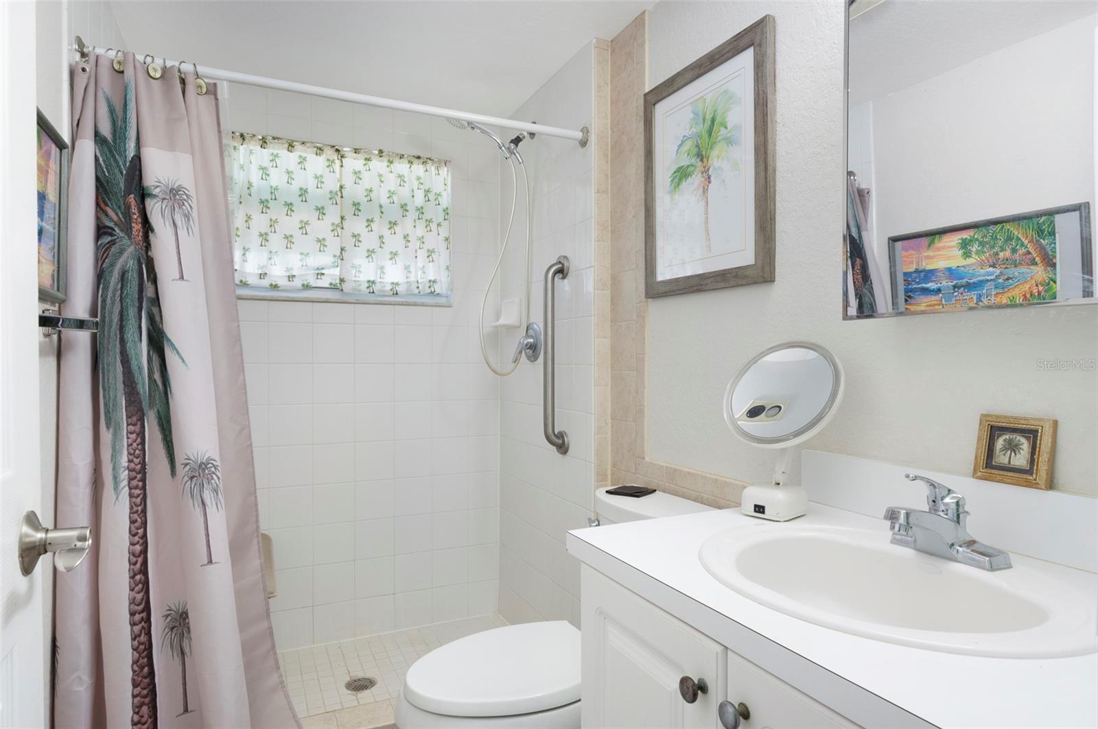 Listing photo id 15 for 1950 59th Avenue N 119