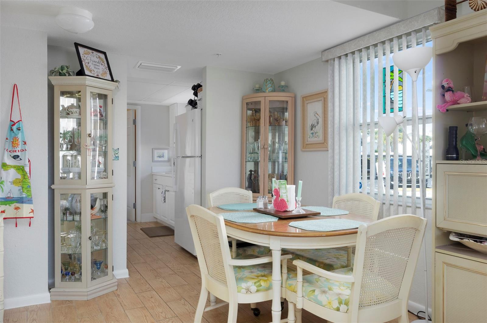 Listing photo id 6 for 1950 59th Avenue N 119