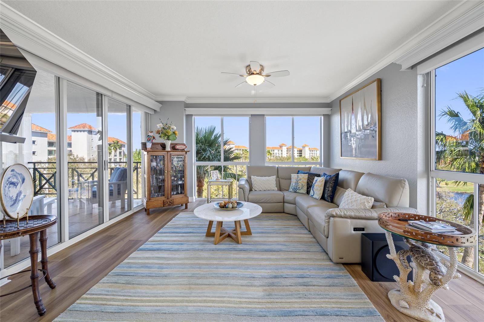 Image 36 of 47 For 4750 Dolphin Cay Lane S 509